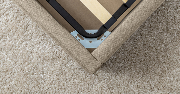 Кровать Миа 140 рогожка бежево-коричневый, кант желтовато-коричневый с ортопедическим основанием и подъемным механизмом